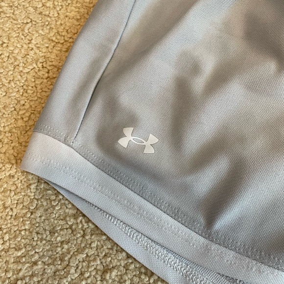 Under Armour Gray and Black Shorts Duo - Picture 2 of 11